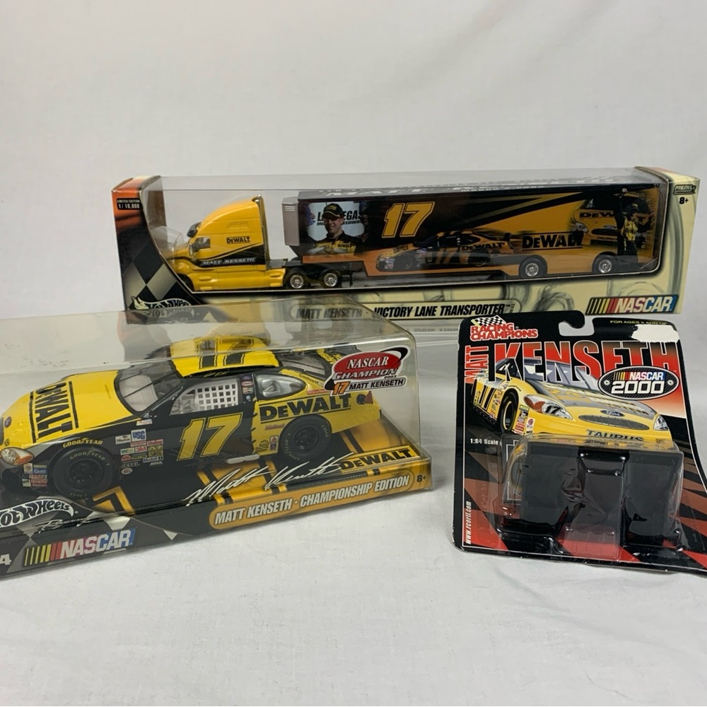 NASCAR Matt Kenseth Championship Edition Bundle